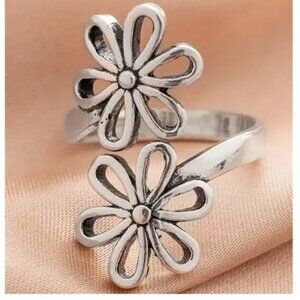 Bohemian Hippie Vintage Flower Open Ring – Adjustable to Fit Most Fingers